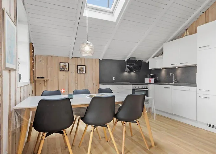 0294-romo-vestergade-3-ap-57 شقة *